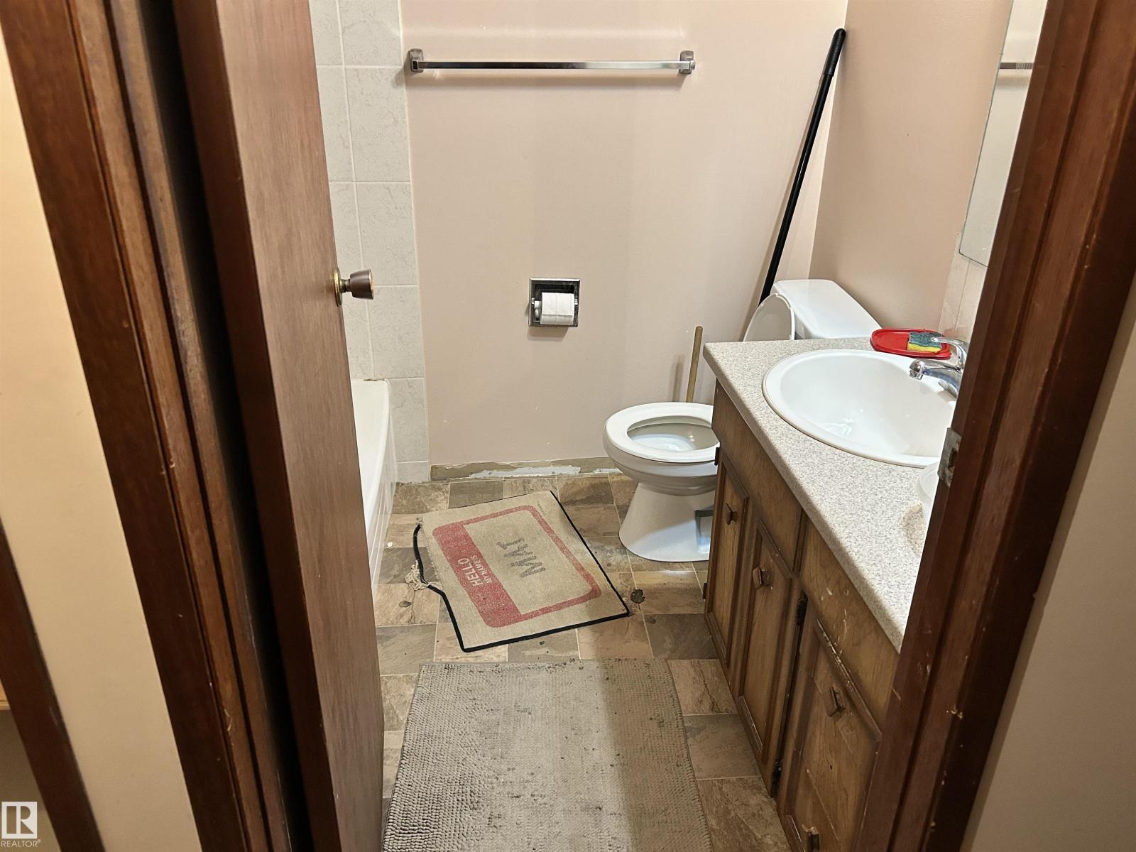 4904 19 Av Nw, Edmonton, Alberta  T6L 4B5 - Photo 24 - E4453497