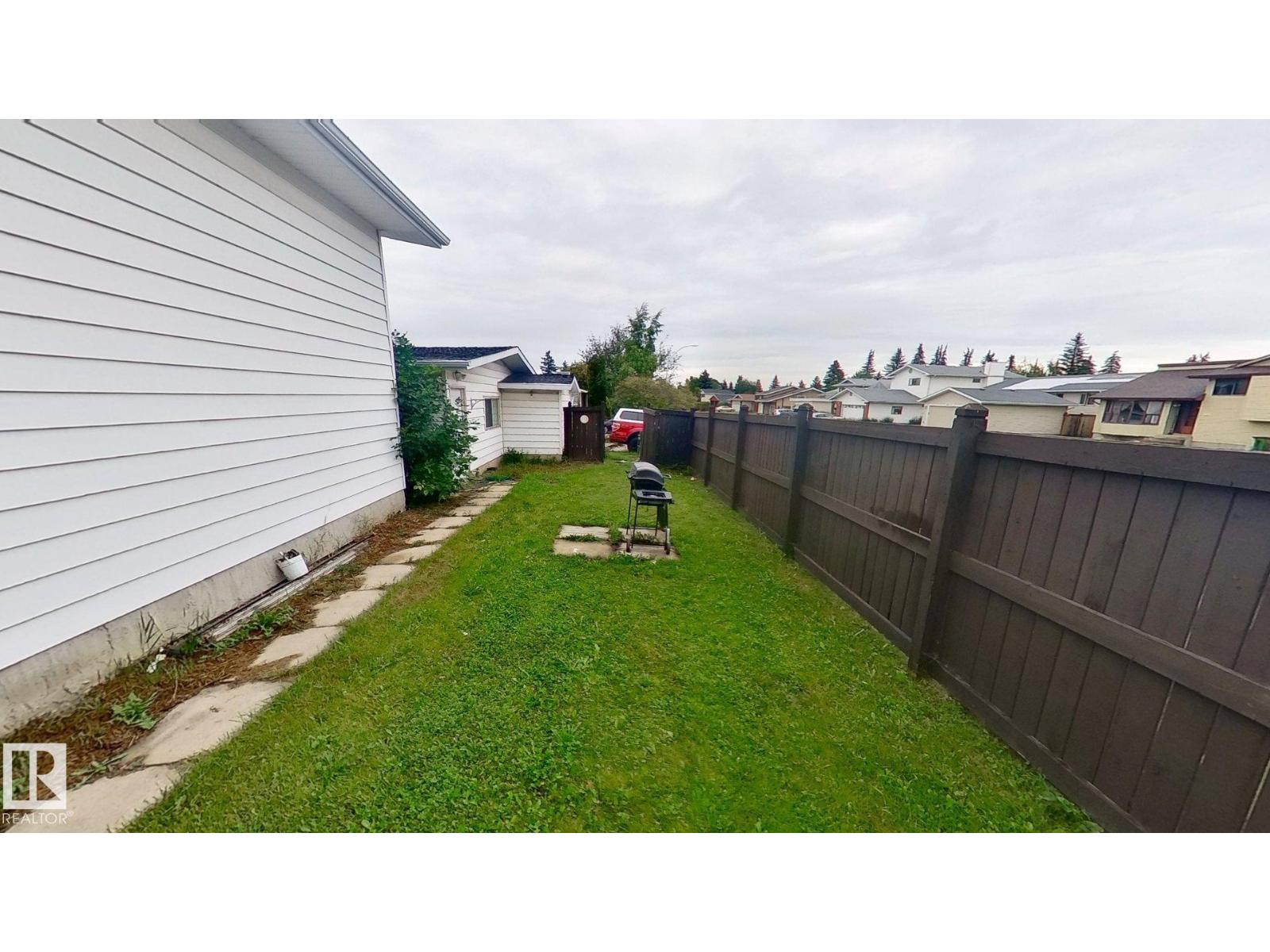 4904 19 Av Nw, Edmonton, Alberta  T6L 4B5 - Photo 4 - E4453497