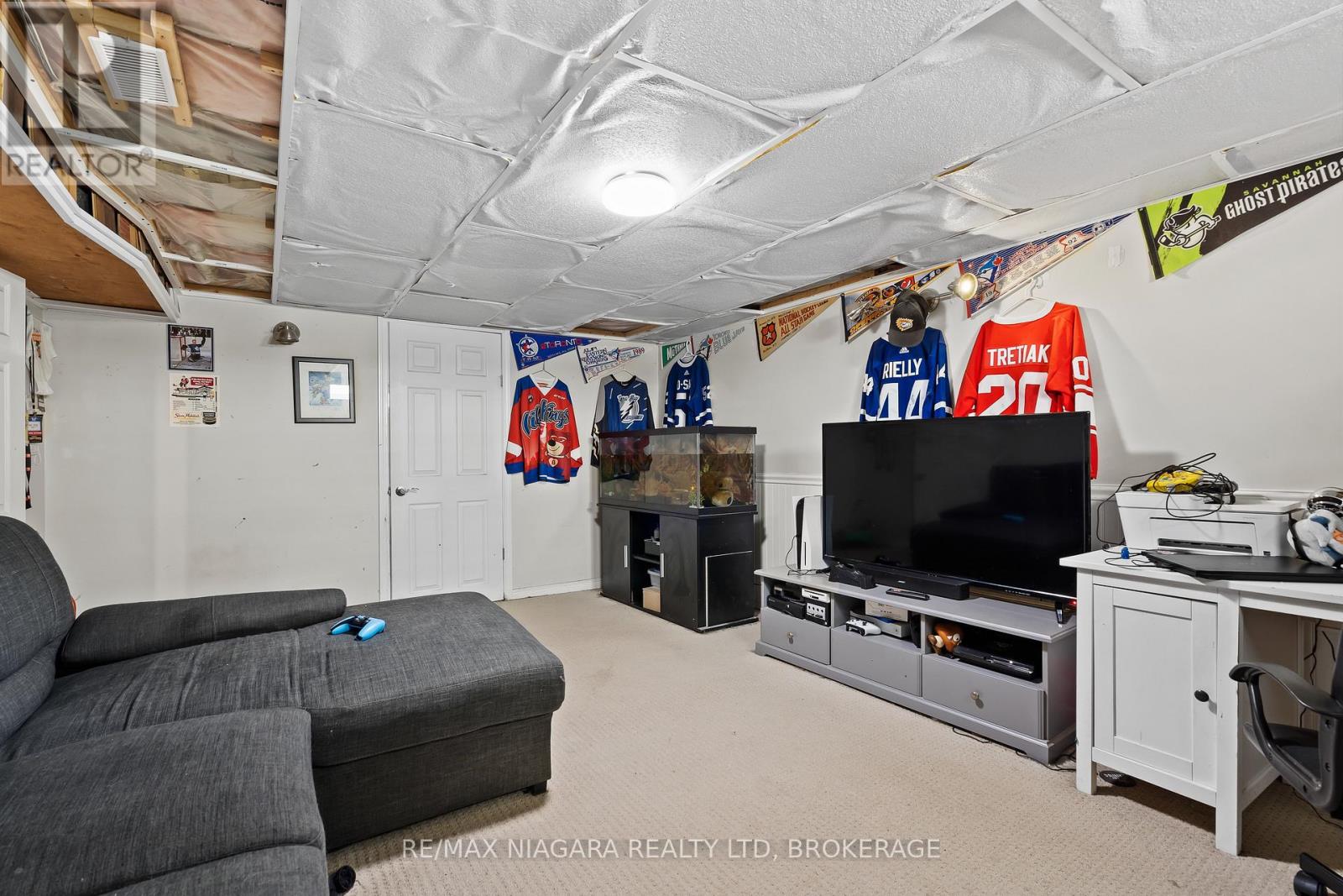 39 Seymour Avenue, St. Catharines, Ontario  L2P 1A5 - Photo 19 - X12337830