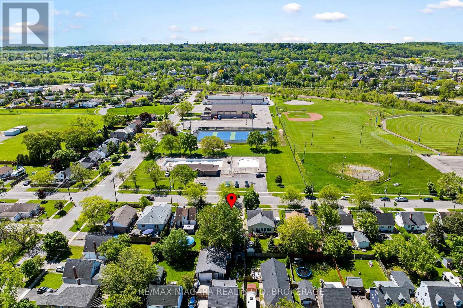 39 Seymour Avenue, St. Catharines, Ontario  L2P 1A5 - Photo 31 - X12337830