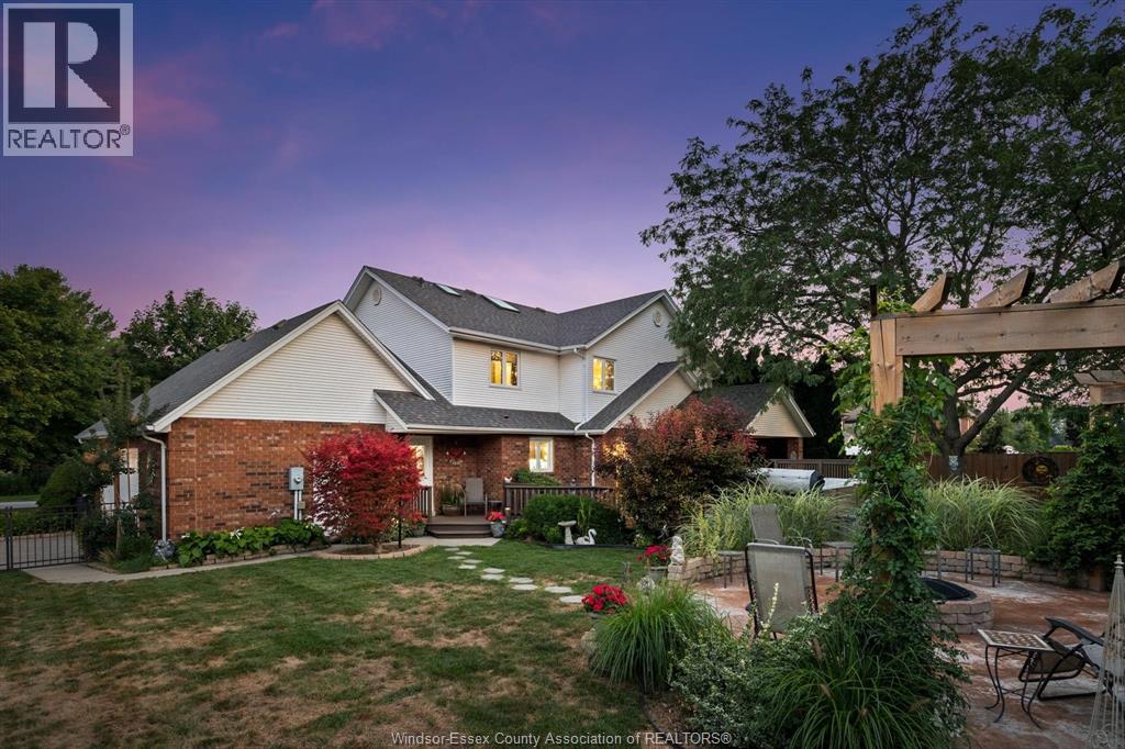 Property at 226 TURNER CRESCENT image 4