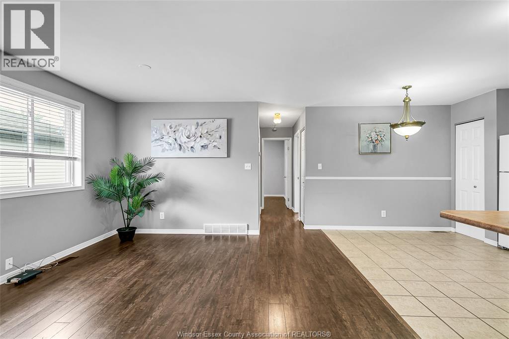 Property at 475 MERRILL AVENUE image 5