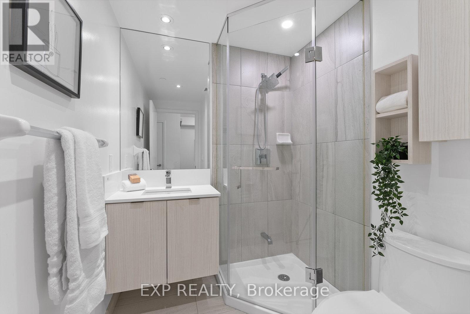 2011 - 99 Broadway Avenue, Toronto, Ontario  M4P 0E3 - Photo 7 - C12350339