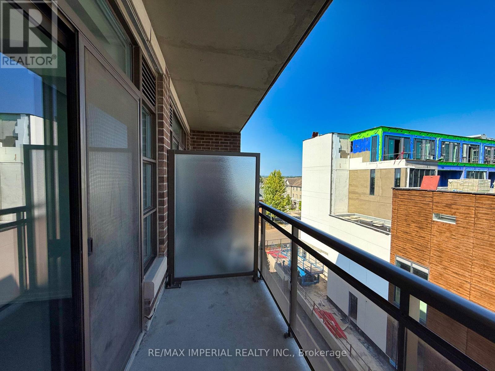 530 - 540 Bur Oak Avenue, Markham (Berczy), Ontario  L6C 0Y2 - Photo 21 - N12350274