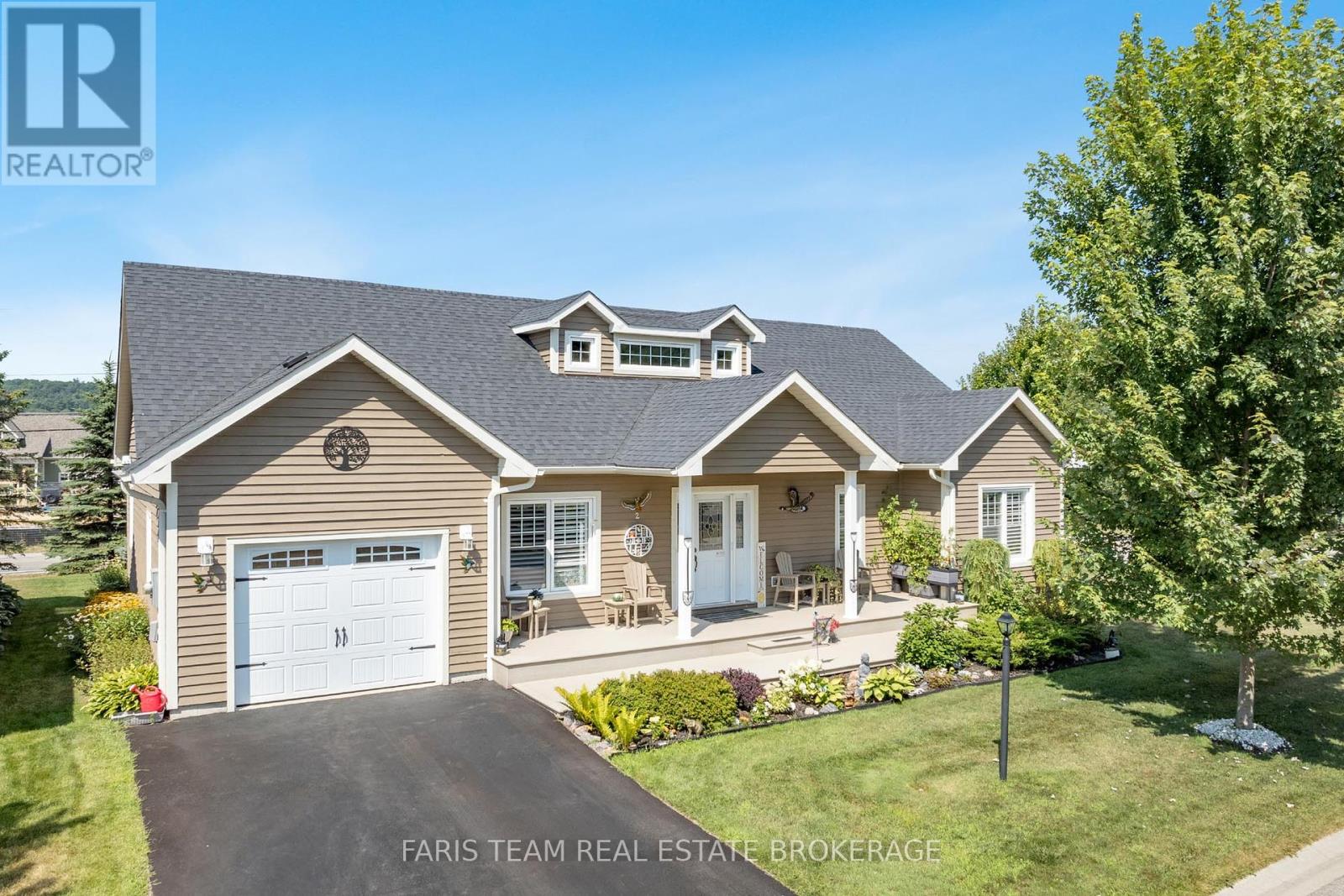 2 GREW CRESCENT, Penetanguishene, Ontario