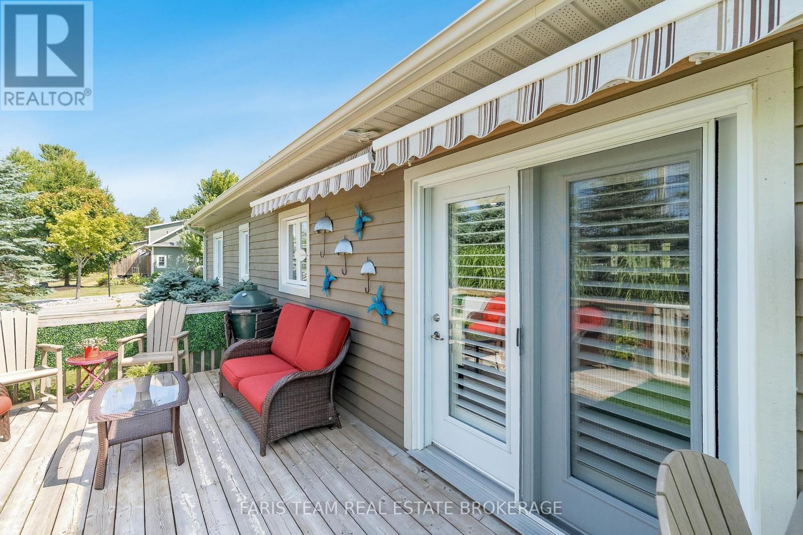 2 Grew Crescent, Penetanguishene, Ontario  L9M 0A4 - Photo 24 - S12350337