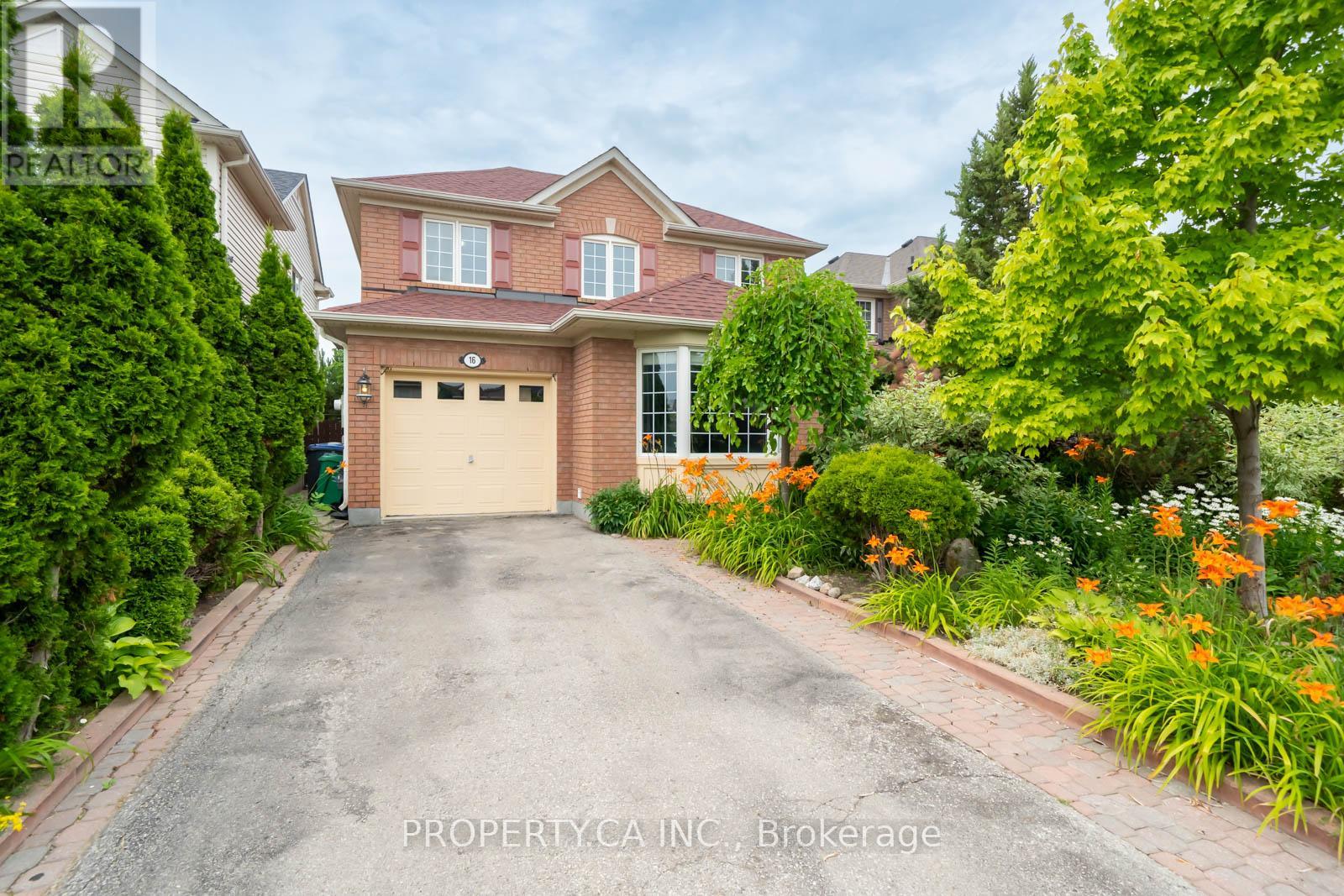 16 FIDELITY AVENUE, Brampton, Ontario