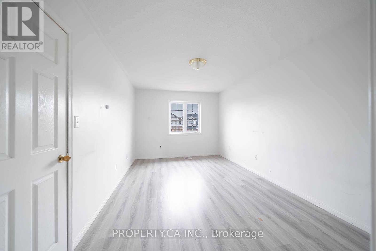 16 Fidelity Avenue, Brampton, Ontario  L7A 2S6 - Photo 20 - W12350276