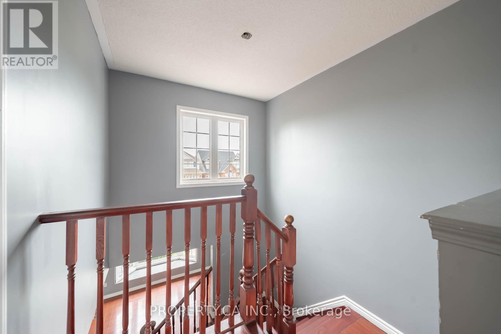 16 Fidelity Avenue, Brampton, Ontario  L7A 2S6 - Photo 25 - W12350276