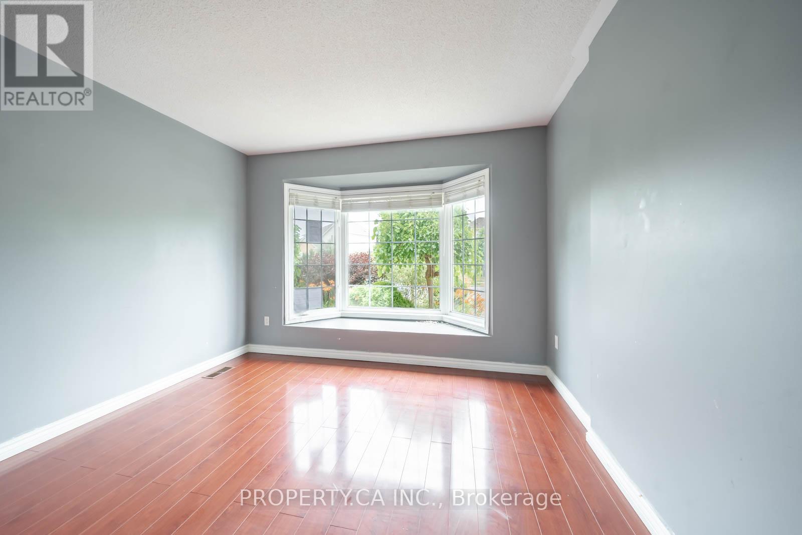 16 Fidelity Avenue, Brampton, Ontario  L7A 2S6 - Photo 9 - W12350276