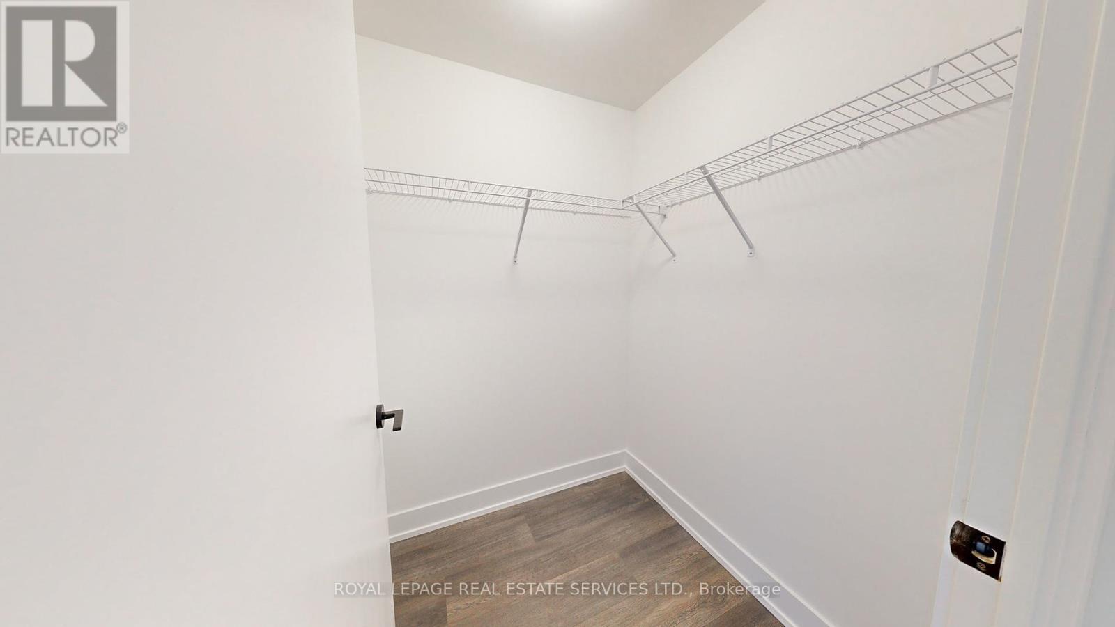 202 - 2450 Old Bronte Road, Oakville (Wm Westmount), Ontario  L6M 5P6 - Photo 14 - W12350298
