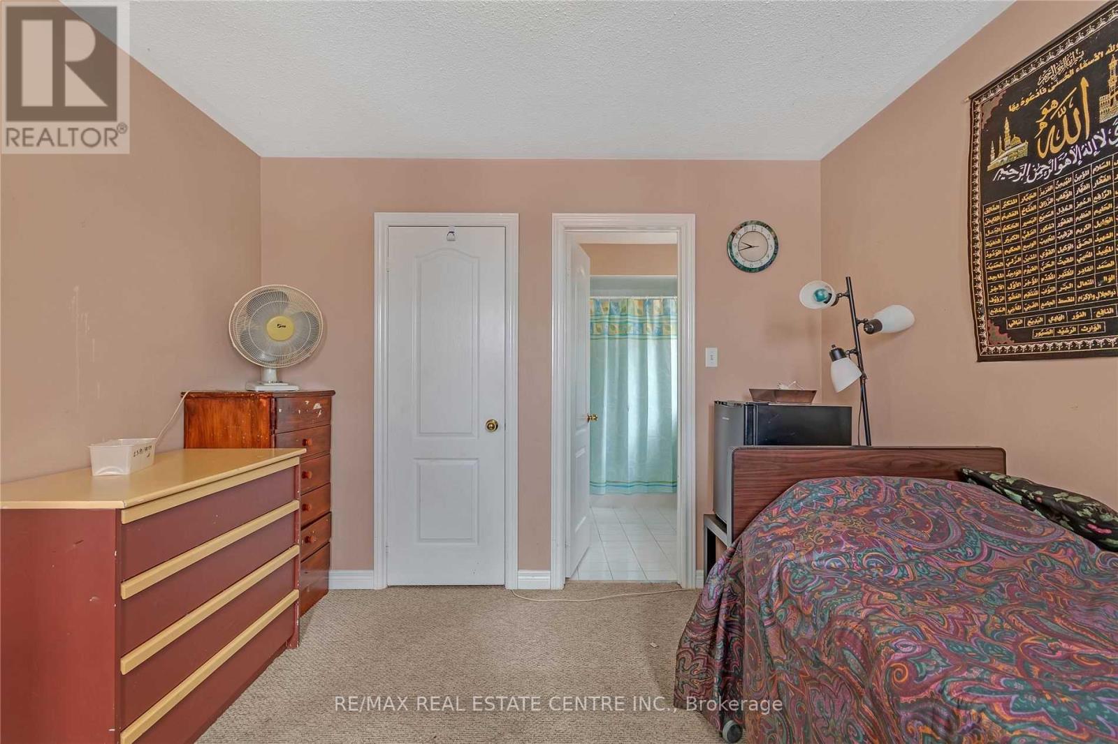 21 Sprucelands Avenue, Brampton, Ontario  L6R 1M5 - Photo 32 - W12350330