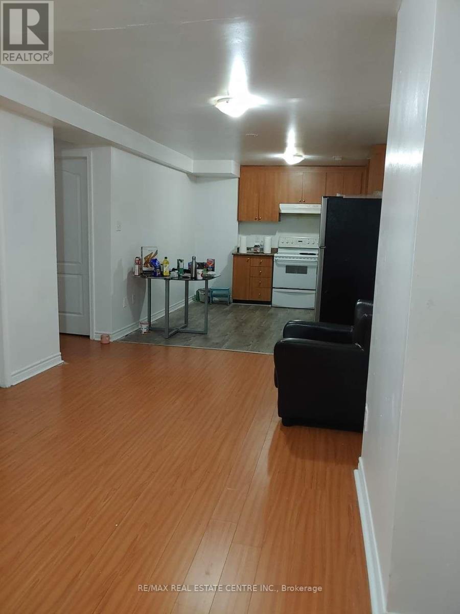 21 Sprucelands Avenue, Brampton, Ontario  L6R 1M5 - Photo 43 - W12350330