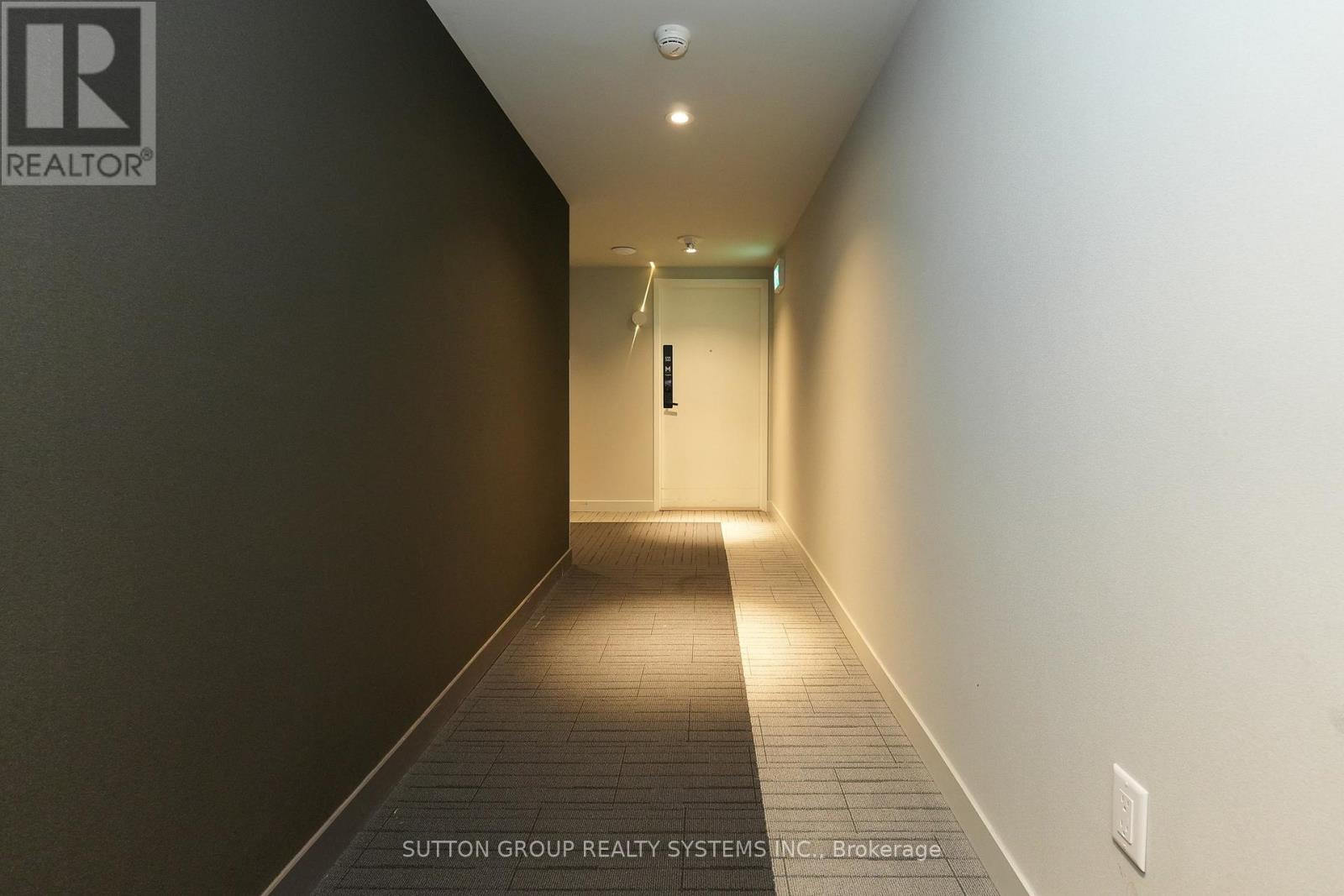 520 - 3883 Quartz Road, Mississauga, Ontario  L5B 0M4 - Photo 2 - W12350331
