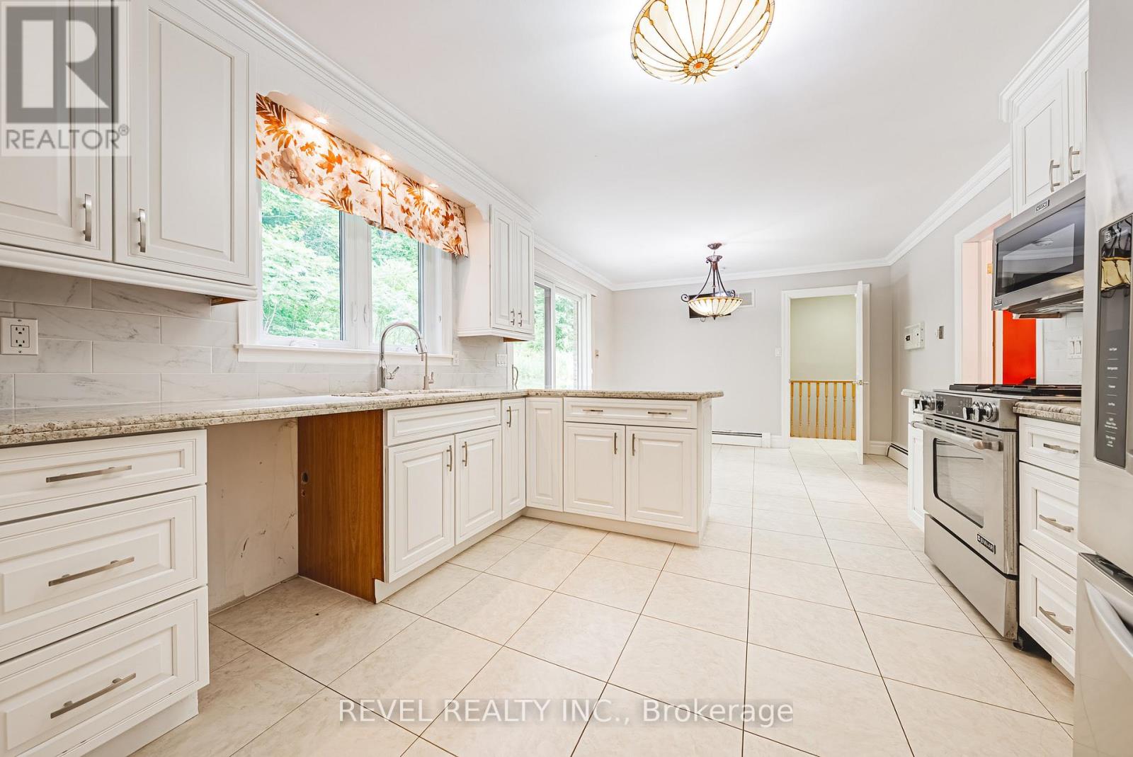 7644 Old Tremaine Road, Milton, Ontario  L9T 2Y1 - Photo 17 - W12350368