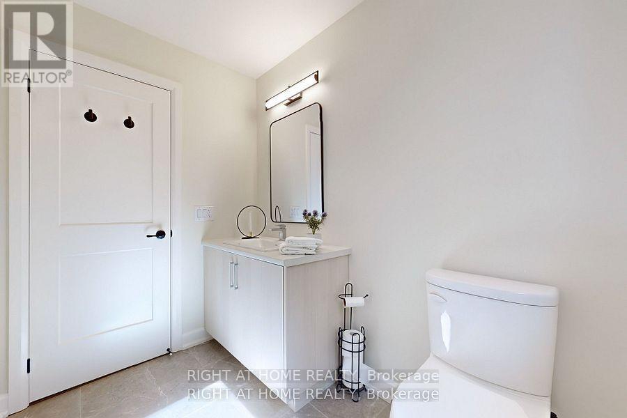 3805 Simpson Lane, Fort Erie, Ontario  L2V 0K1 - Photo 29 - X12350394