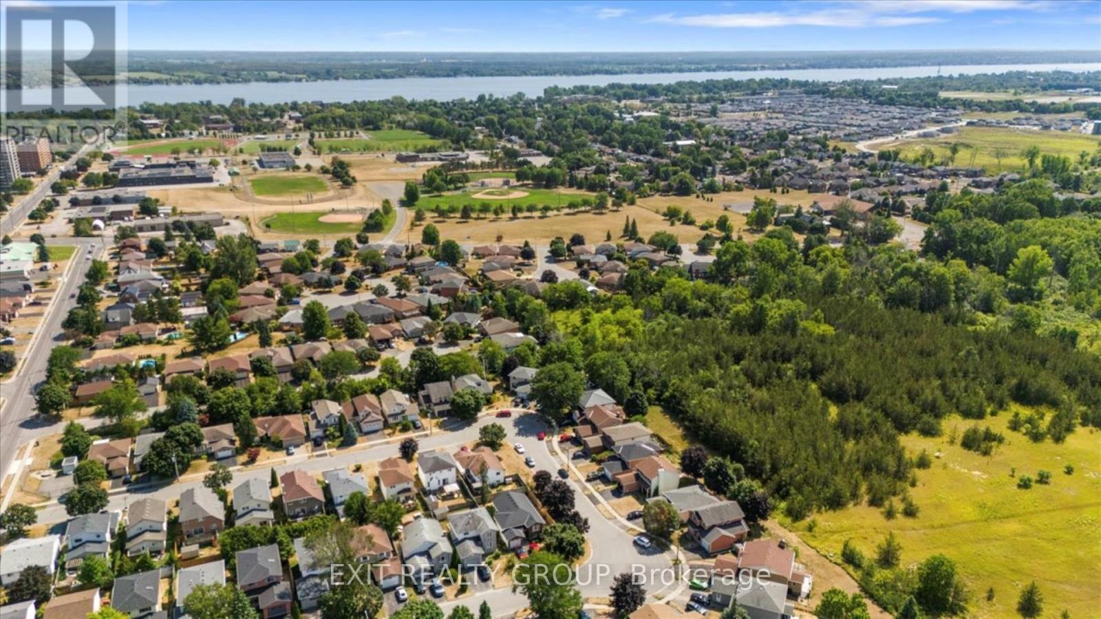 39 Sherwood Crescent, Belleville, Ontario  K8P 5G2 - Photo 43 - X12350550