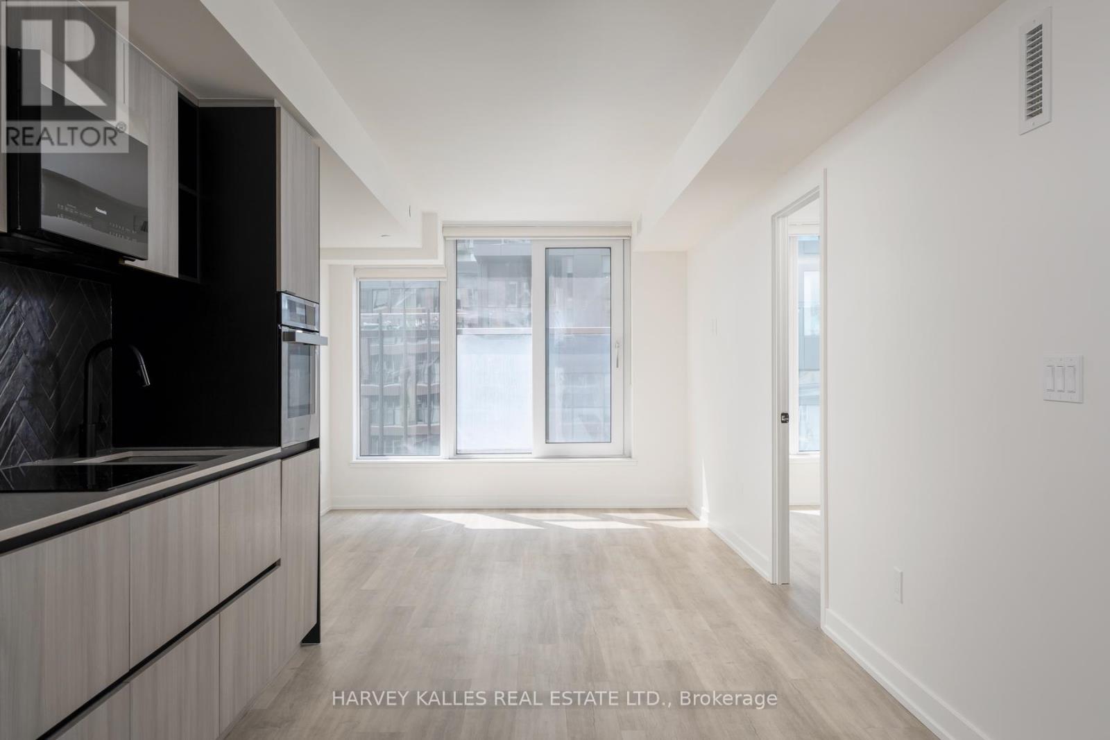 507 - 2 Augusta Avenue, Toronto, Ontario  M5V 0T3 - Photo 8 - C12340172