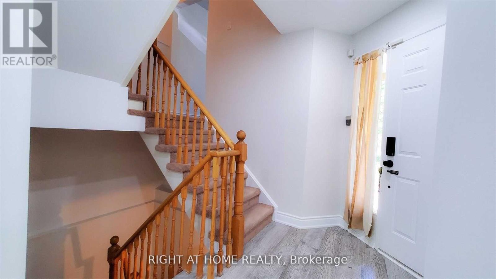 28 Baywood Court, Markham, Ontario  L3T 5W3 - Photo 15 - N12350438