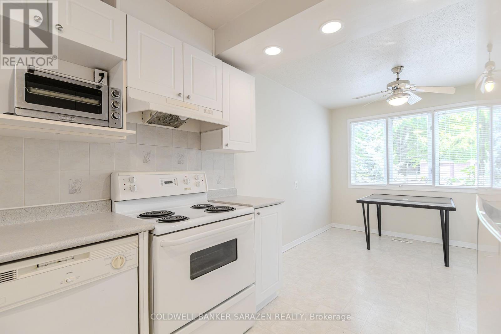 106 Costello Avenue, Ottawa, Ontario  K2H 7C5 - Photo 14 - X12350477