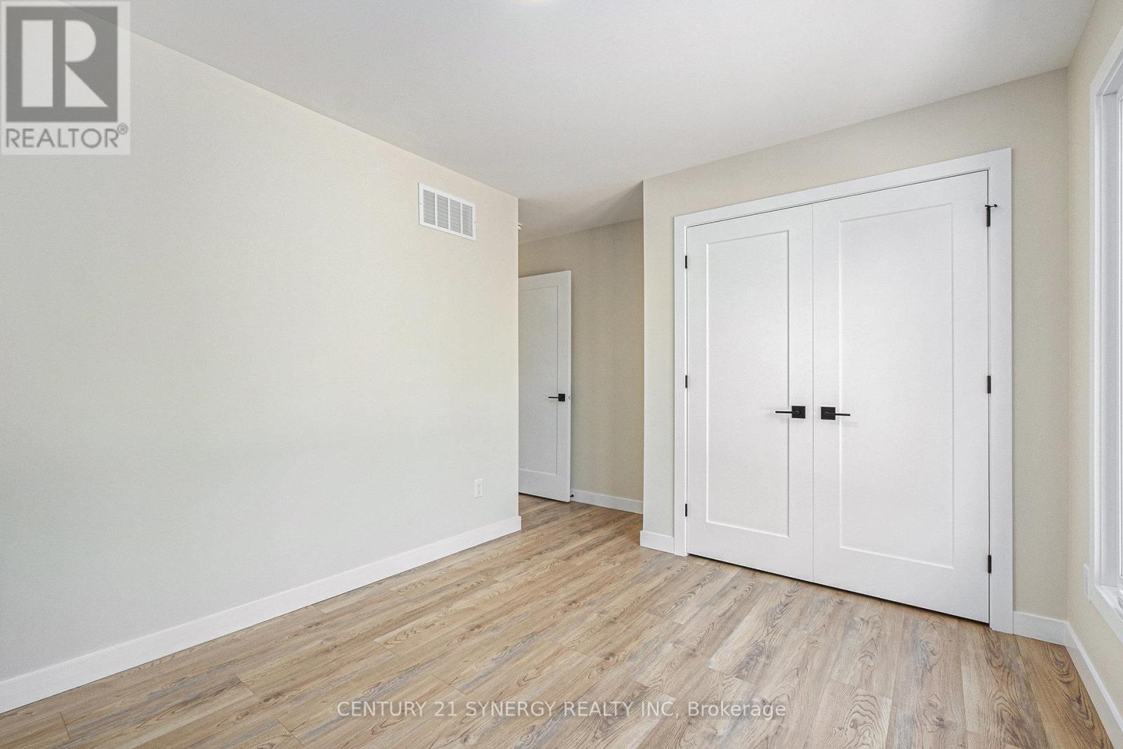 16998 Chevrier Street, North Stormont, Ontario  K0C 1V0 - Photo 30 - X12350565