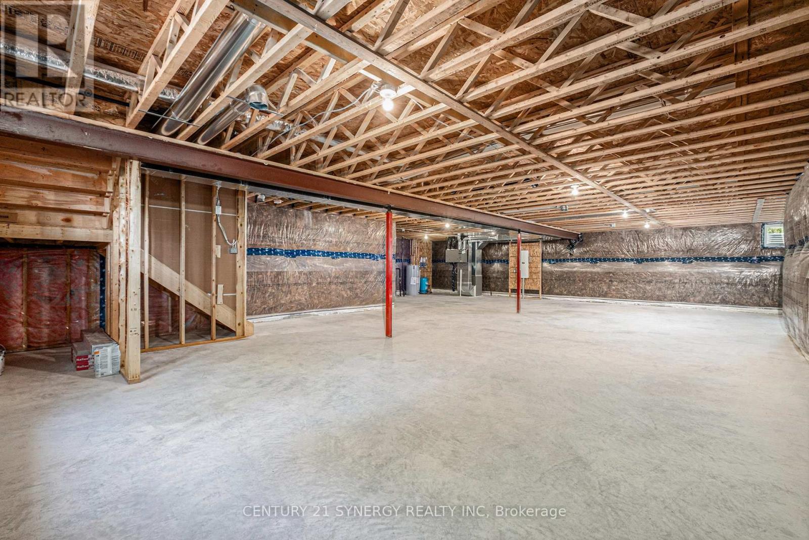16998 Chevrier Street, North Stormont, Ontario  K0C 1V0 - Photo 32 - X12350565