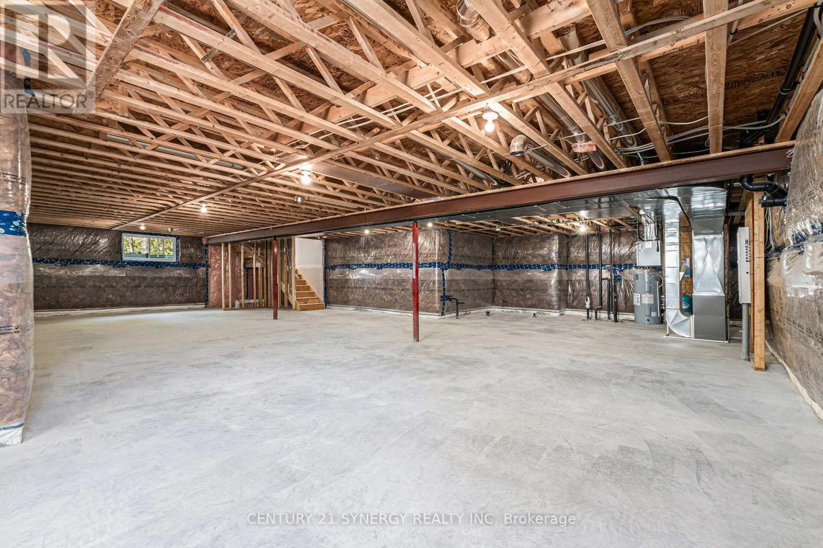 16998 Chevrier Street, North Stormont, Ontario  K0C 1V0 - Photo 33 - X12350565