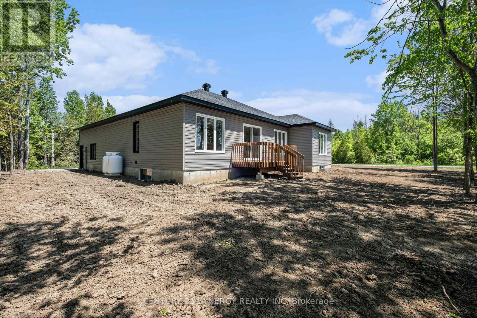 16998 Chevrier Street, North Stormont, Ontario  K0C 1V0 - Photo 38 - X12350565