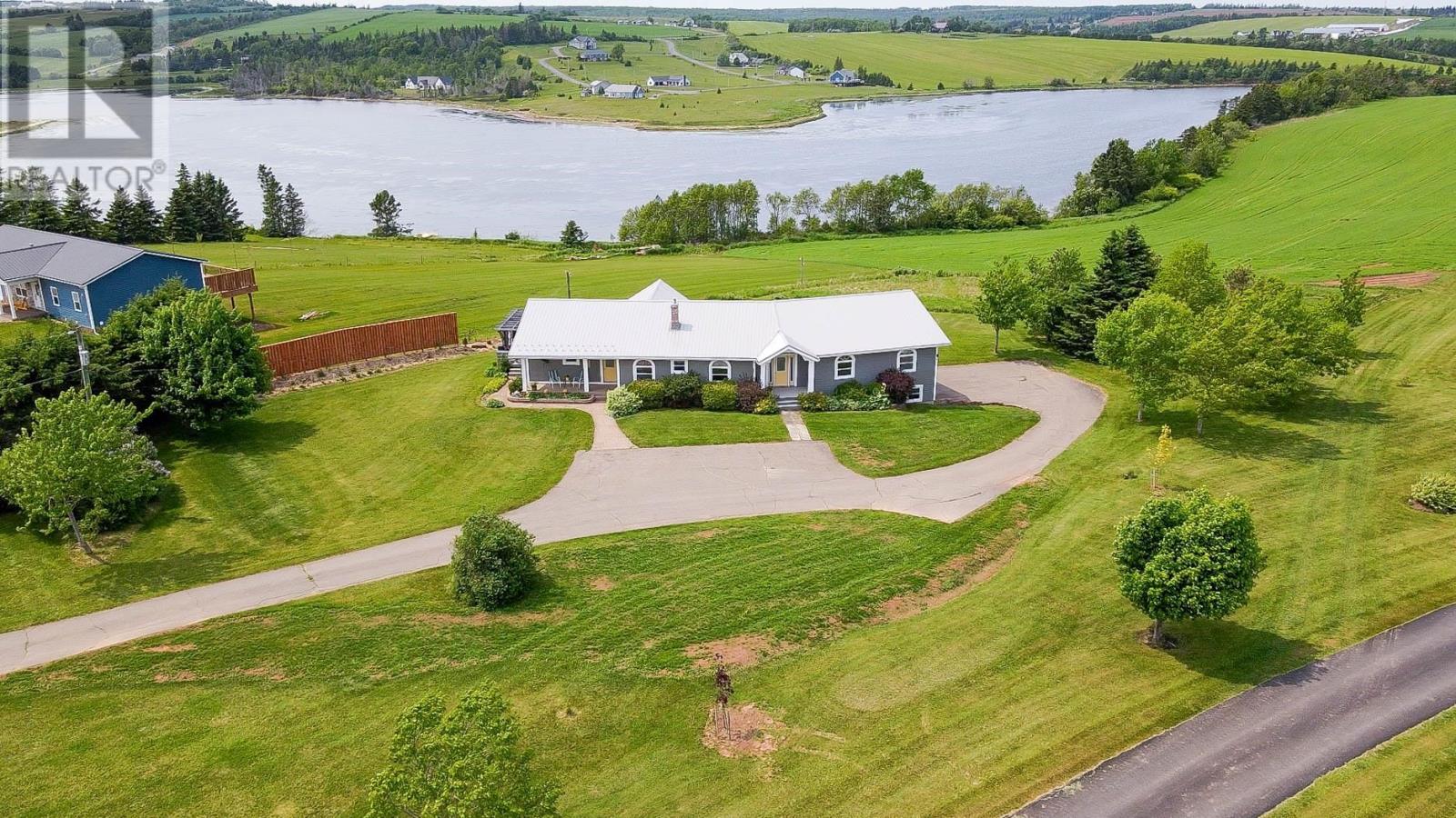 288 Route 258, New Glasgow, Prince Edward Island  C0A 1N0 - Photo 4 - 202514713