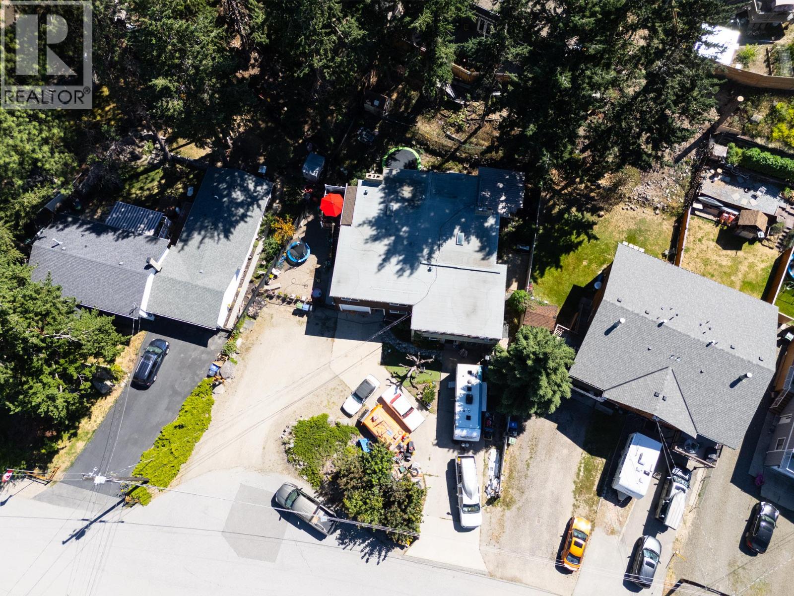 3376/3378 Mcmillan Road, West Kelowna, British Columbia  V4T 1H1 - Photo 37 - 10359553
