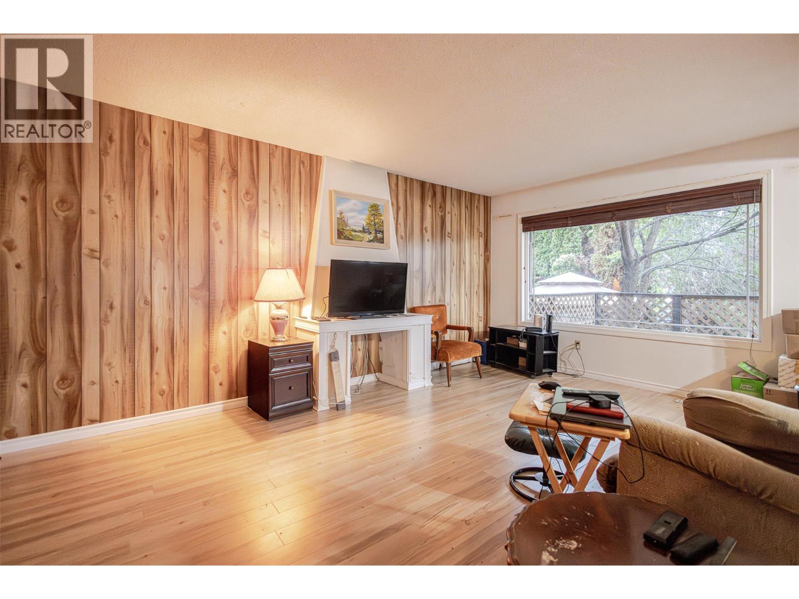 Property at 1000 View Road image 5