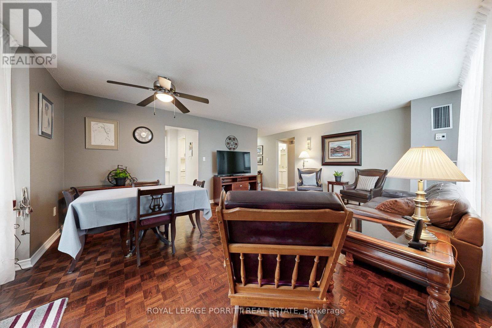 201 - 1535 Lakeshore Road E, Mississauga, Ontario  L5E 3E2 - Photo 12 - W12350424