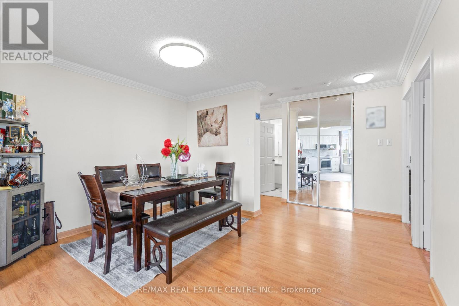 707 - 12 Laurelcrest Street, Brampton (Queen Street Corridor), Ontario  L6S 5Y4 - Photo 17 - W12350427