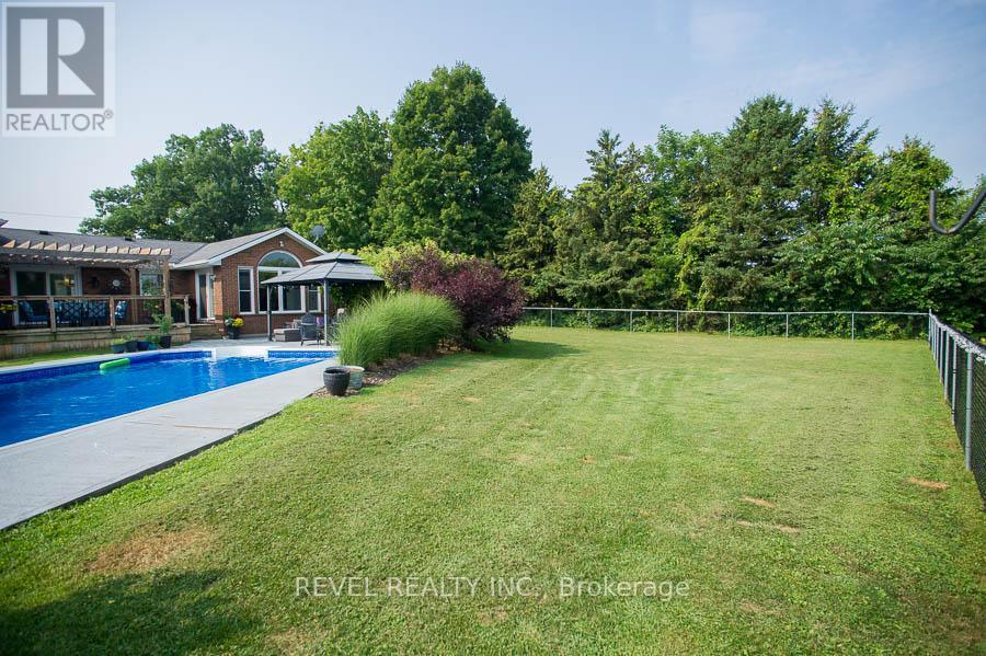 1449 Windham Road 12, Norfolk, Ontario  N3Y 4K3 - Photo 44 - X12350445
