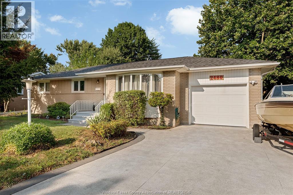 Property at 2480 EVERTS image 2