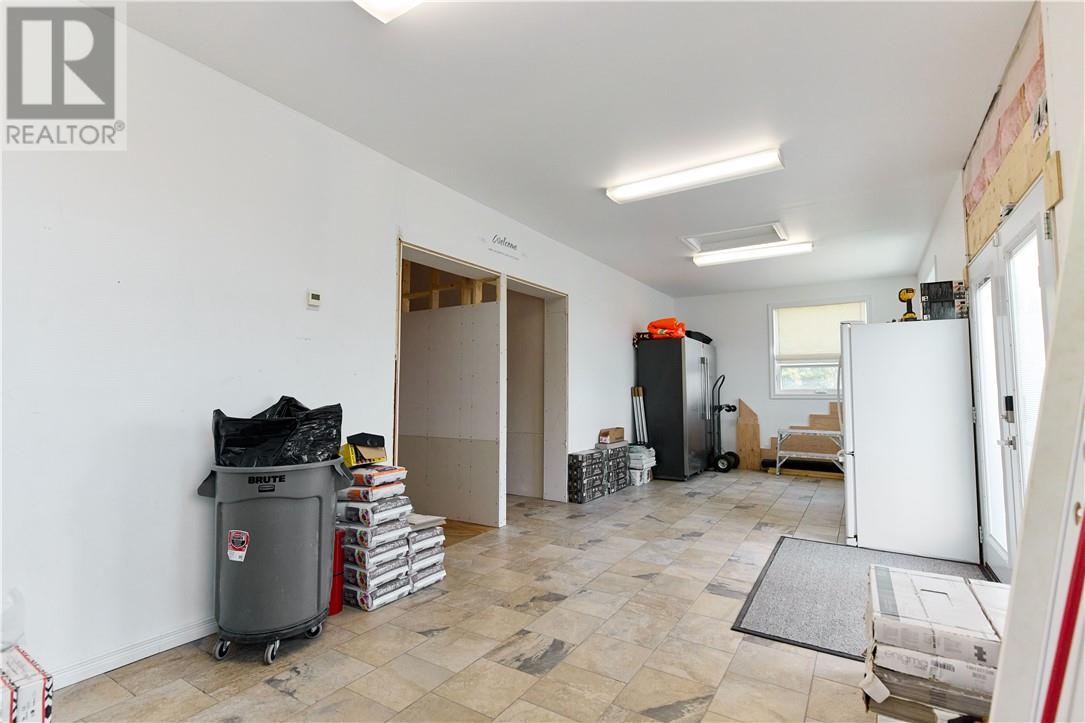 4868 Highway 69 N, Sudbury, Ontario  P3P 1B9 - Photo 11 - 2124194