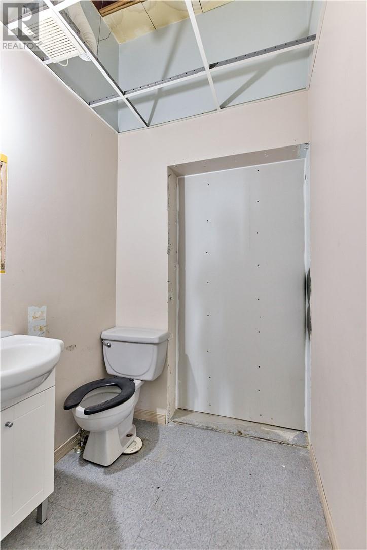 4868 Highway 69 N, Sudbury, Ontario  P3P 1B9 - Photo 15 - 2124194