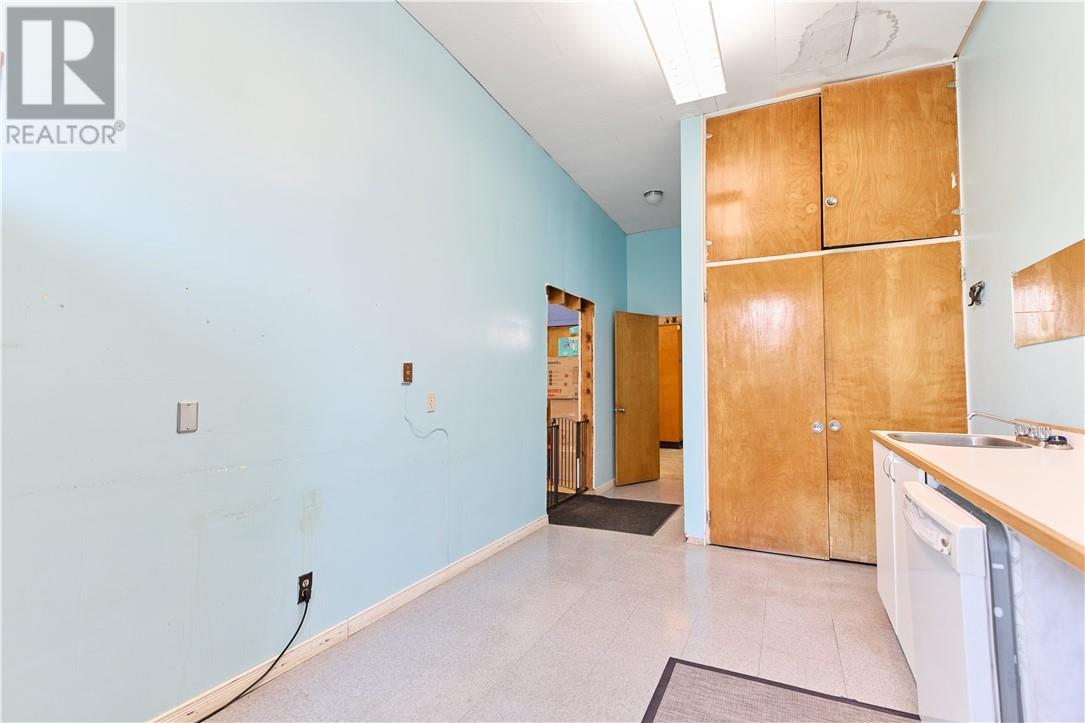 4868 Highway 69 N, Sudbury, Ontario  P3P 1B9 - Photo 18 - 2124194