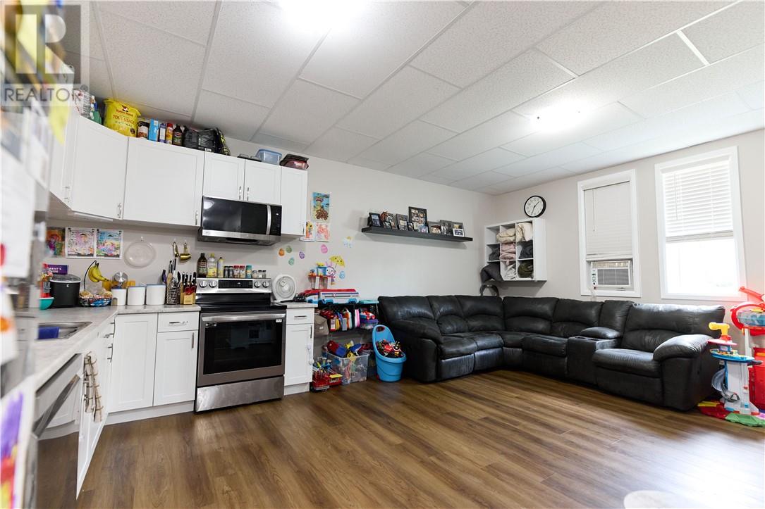 4868 Highway 69 N, Sudbury, Ontario  P3P 1B9 - Photo 4 - 2124194