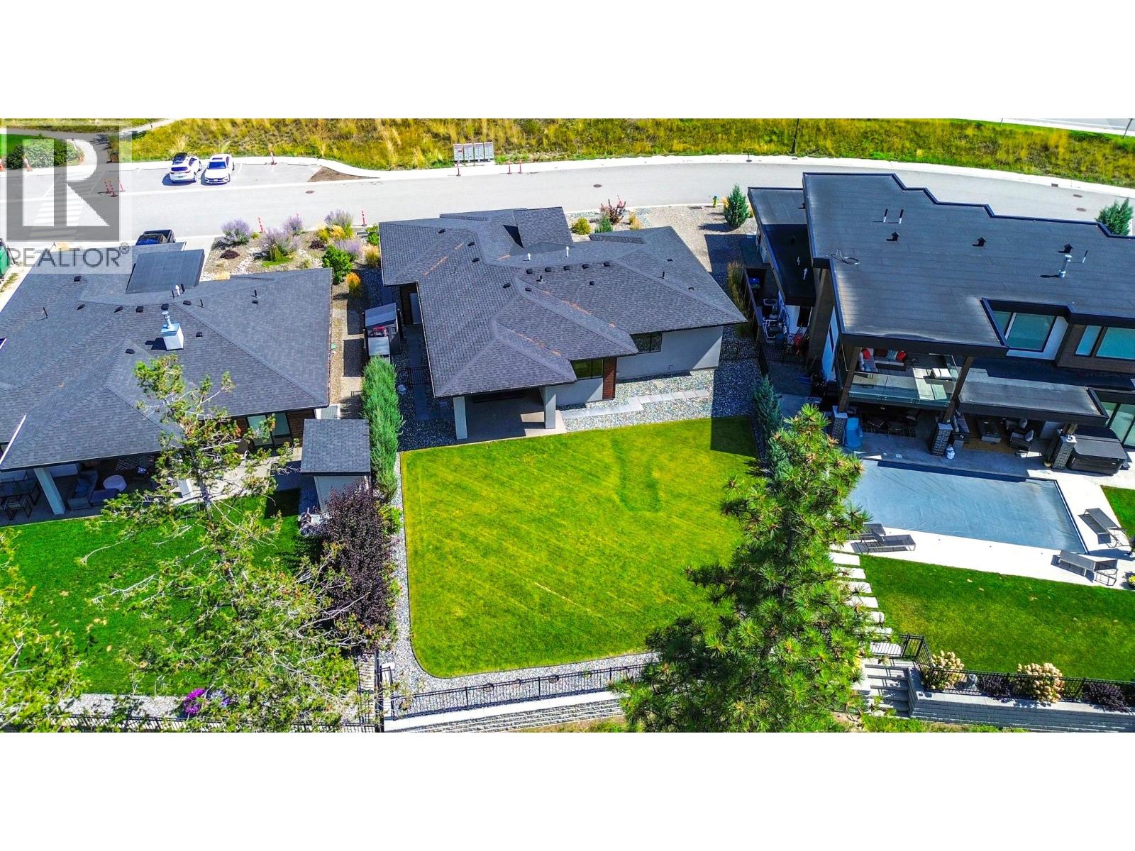 Property at 9592 Benchland Drive image 3