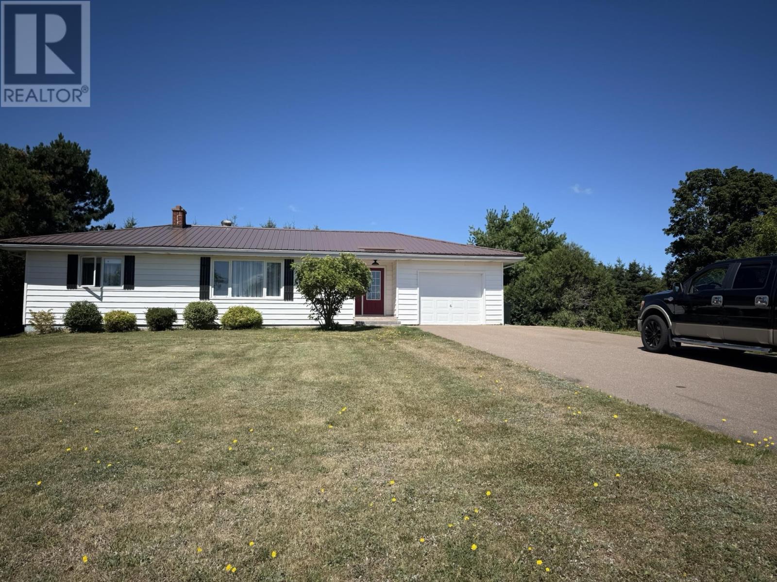 12196 Rte 6, Victoria St. E, Margate, Prince Edward Island  C0B 1M0 - Photo 2 - 202520917