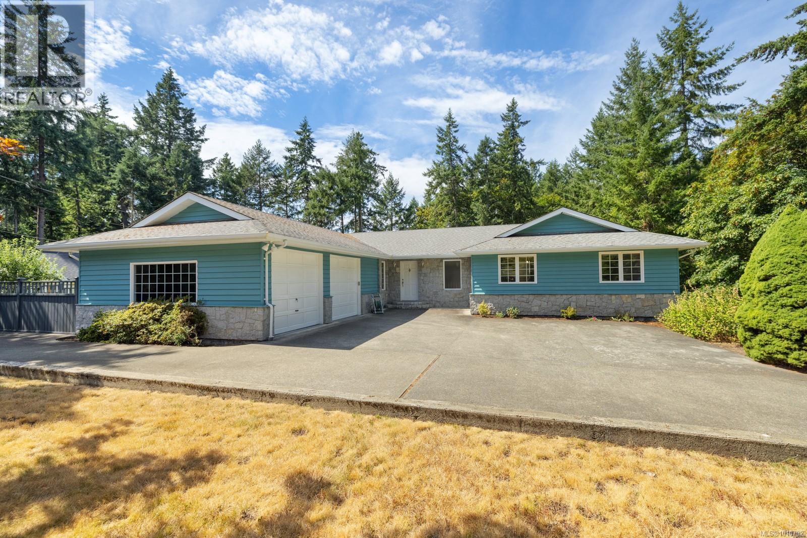 Property at 6460 McKenzie Dr image 1