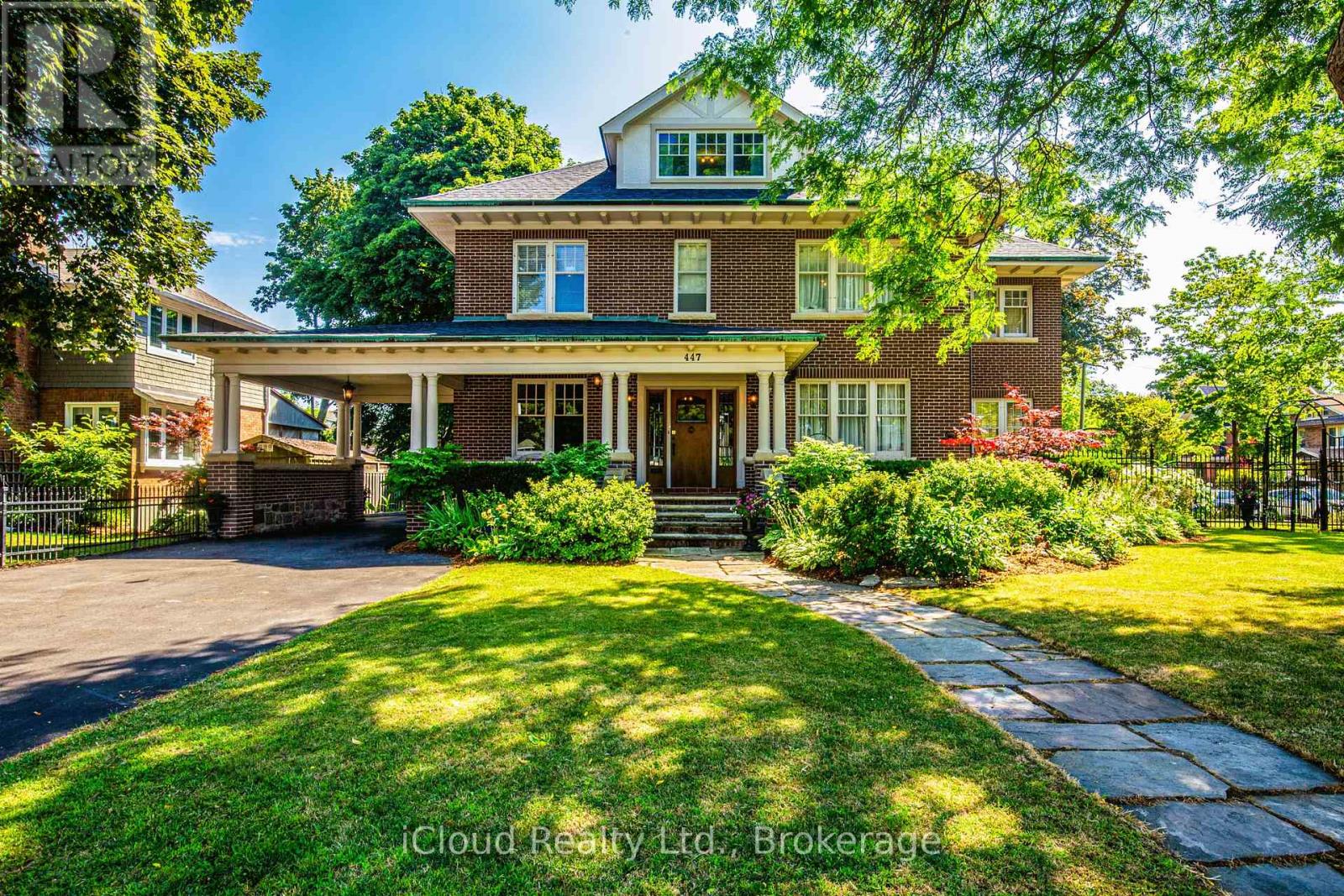 447 Simcoe Street N, Oshawa, Ontario  L1G 4T8 - Photo 1 - E12287403