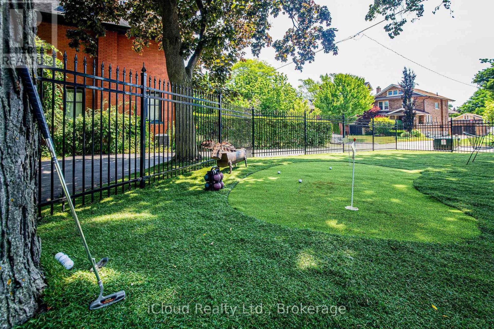 447 Simcoe Street N, Oshawa, Ontario  L1G 4T8 - Photo 6 - E12287403
