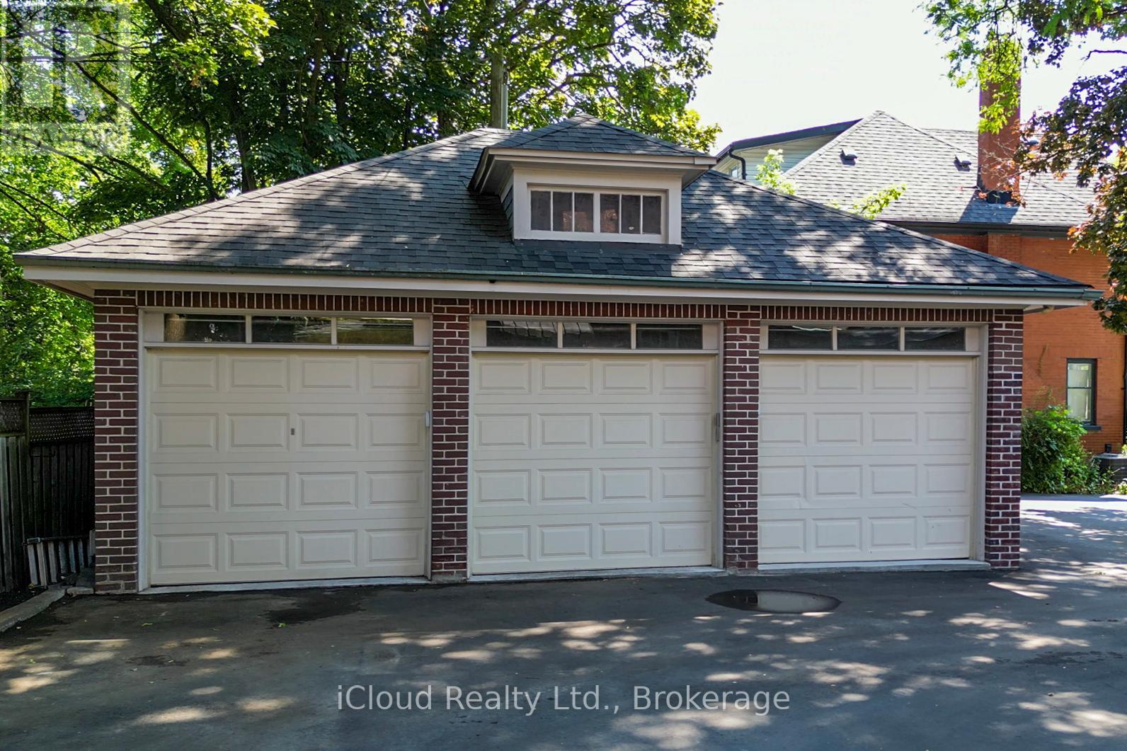 447 Simcoe Street N, Oshawa, Ontario  L1G 4T8 - Photo 9 - E12287403