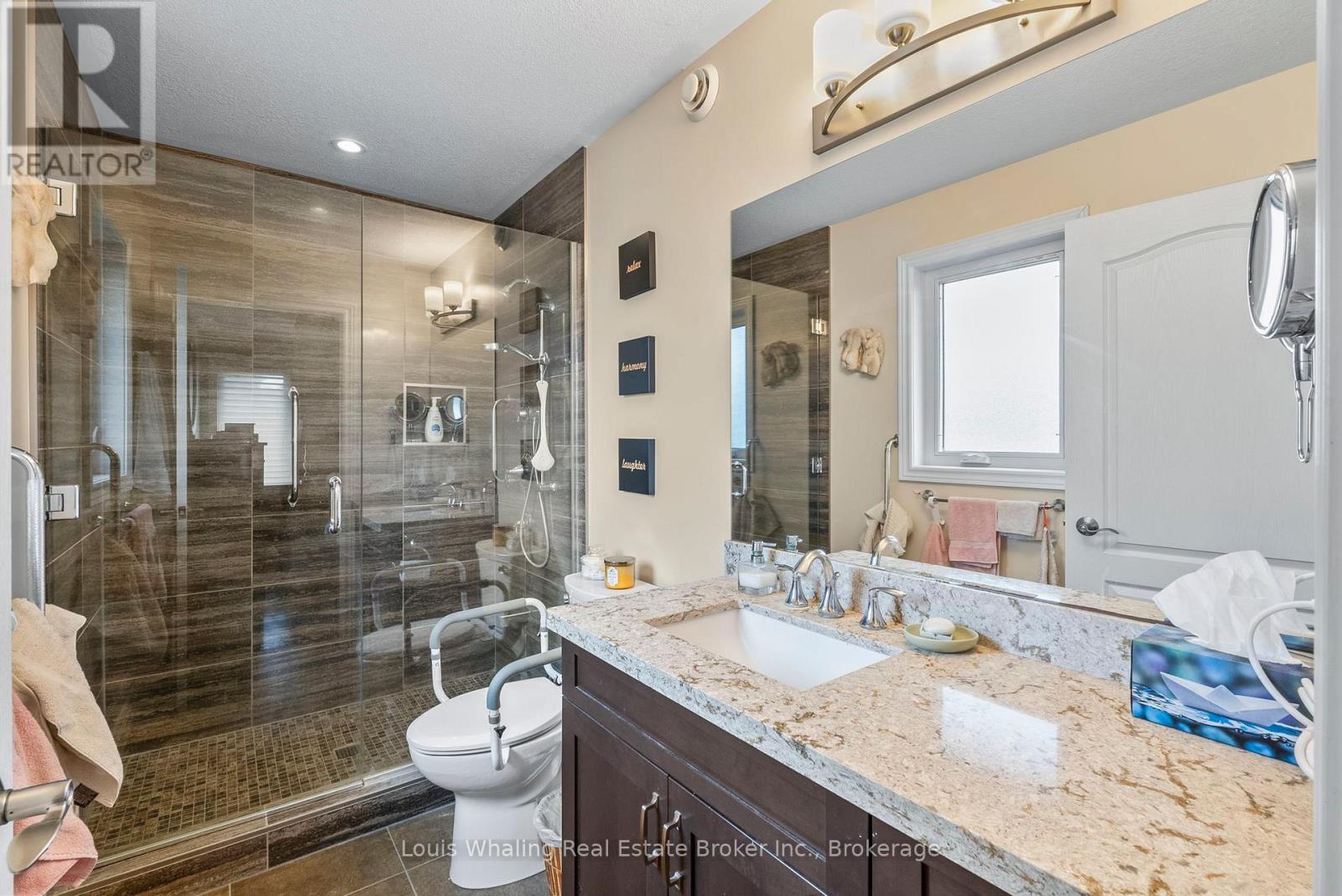 112 12th Avenue A Avenue, Hanover, Ontario  N4N 3T9 - Photo 14 - X12348001