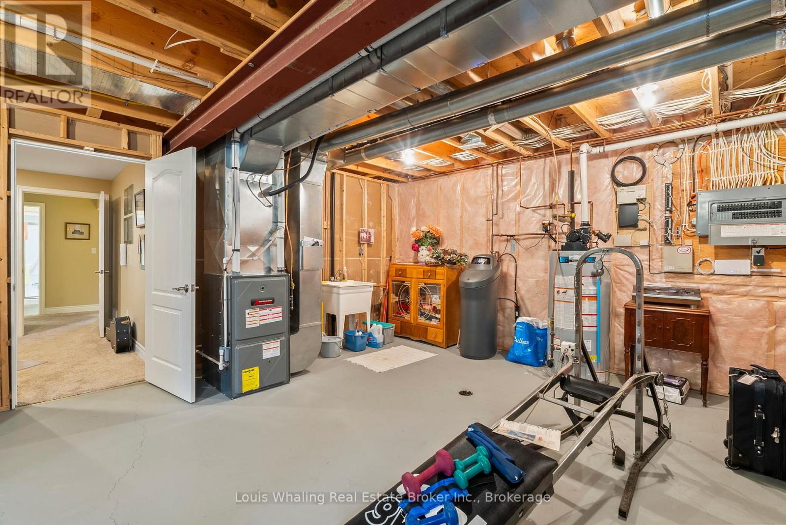 112 12th Avenue A Avenue, Hanover, Ontario  N4N 3T9 - Photo 18 - X12348001