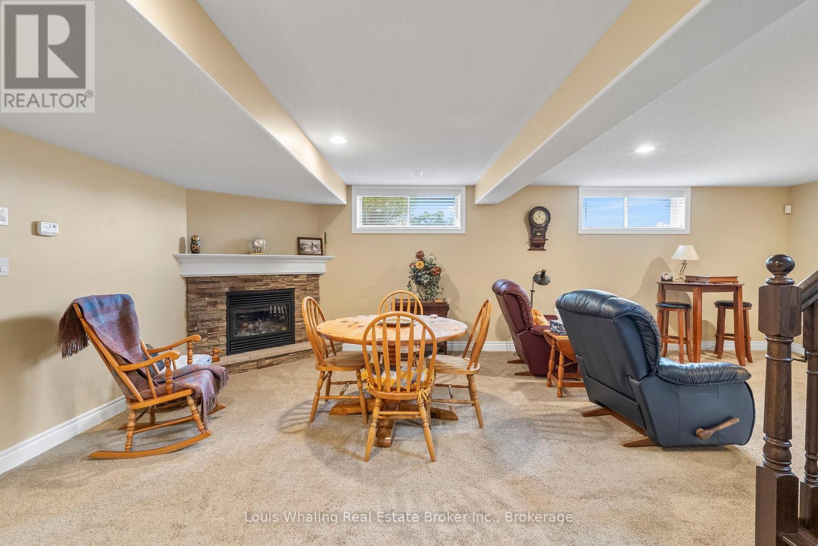 112 12th Avenue A Avenue, Hanover, Ontario  N4N 3T9 - Photo 16 - X12348001
