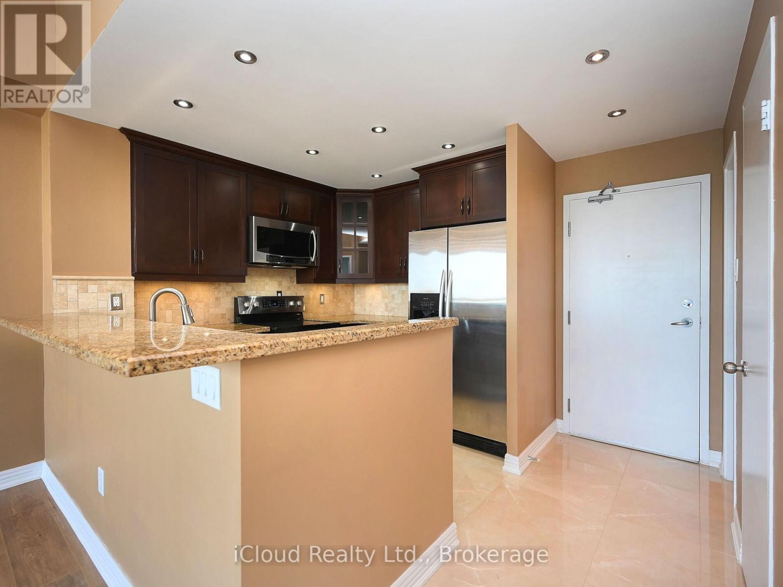 Ph3 - 75 King Street E, Mississauga, Ontario  L5A 4G5 - Photo 13 - W12337949