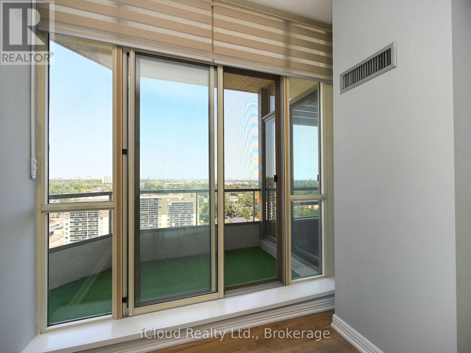Ph3 - 75 King Street E, Mississauga, Ontario  L5A 4G5 - Photo 33 - W12337949